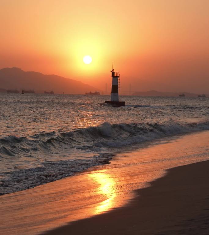 竖屏-金色夕阳金色的沙滩