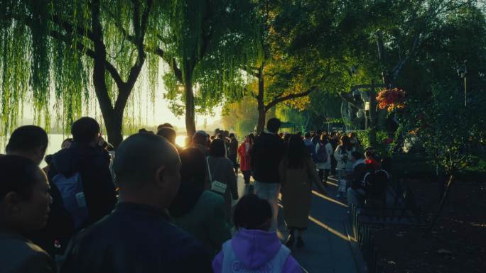 【4K】大量游客 人群 忙碌 西湖 景区