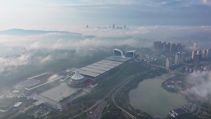 南宁国际会展中心平流雾航拍视频素材