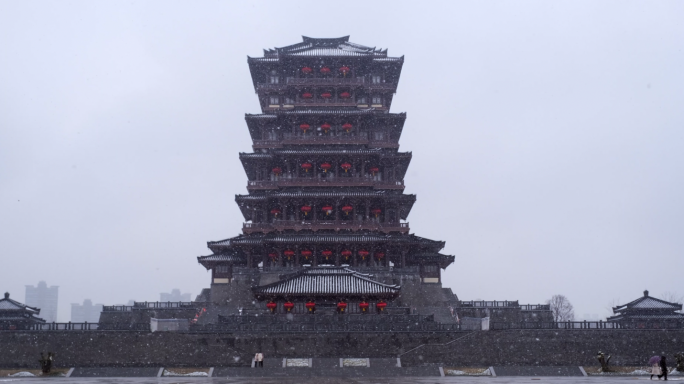 龙年新年雪景古风建筑汉风汉中天汉楼广场