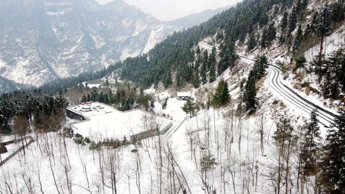 吕洞山雪景