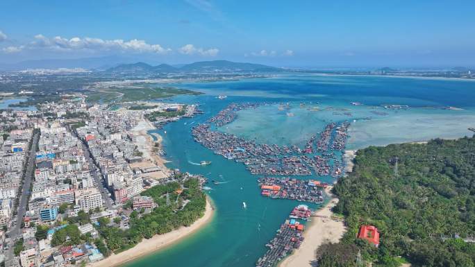 4k海南陵水疍家鱼排玻璃海海湾出海口航拍