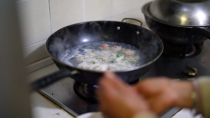 肉圆 制作过程 汤 肉圆汤 烧饭