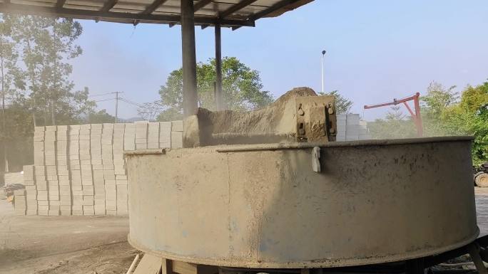 混凝土砖块生产线搅拌机械水泥砖制造过程
