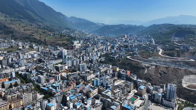 四川凉山州山城雷波