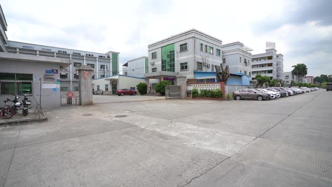 精密仪器 加工厂 流水线 工人 生产