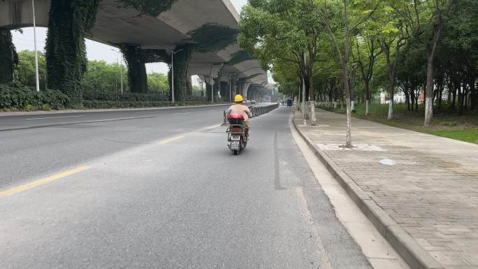 4K原创 上海骑行城市穿梭
