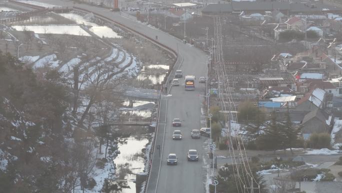 航拍威海市环翠区里口山王家疃村冬季村庄