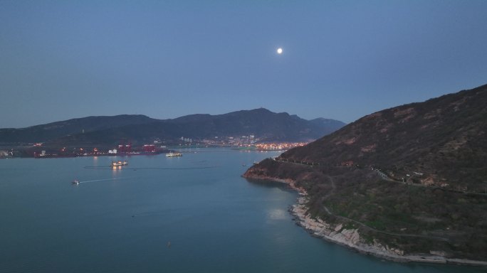 唯美海边月亮夜景 DJI_0174