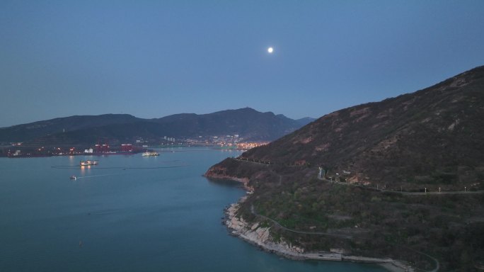 唯美海边月亮夜景 DJI_0173