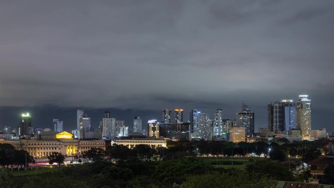 菲律宾马尼拉上空的夜云