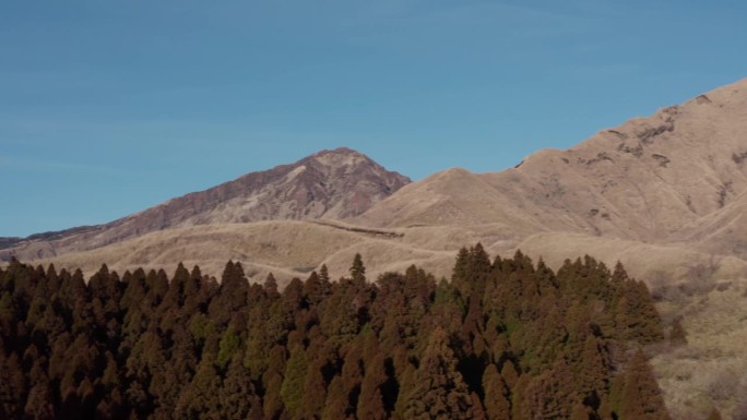 冬天的阿苏山火山