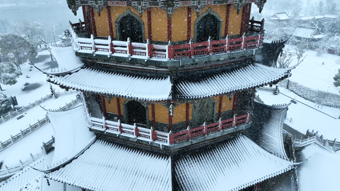 江苏句容葛仙湖公园大圣塔雪景