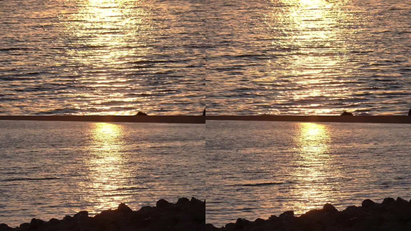 金色海面波光粼粼的海面夕阳