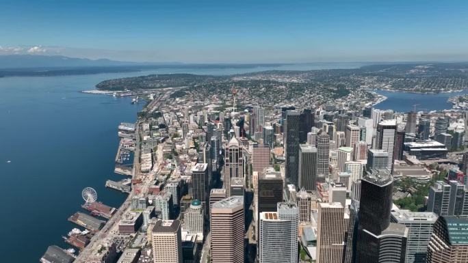 无人机拍摄的西雅图市中心摩天大楼满是公寓。