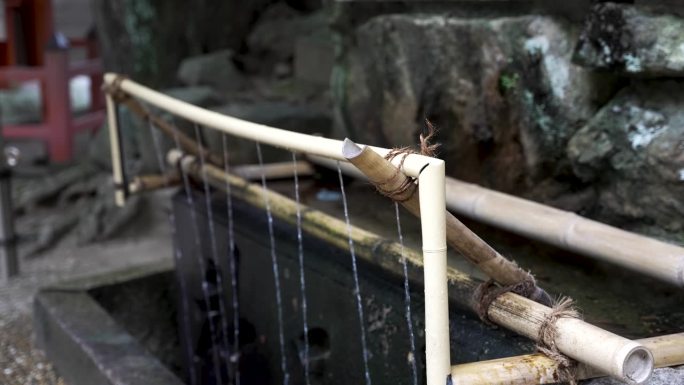 奈良的竹水喷泉