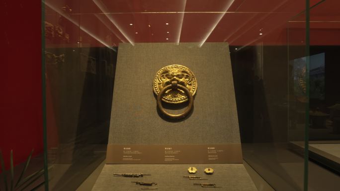 陕西历史博物馆鎏金铜锁