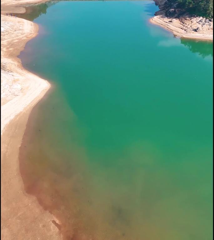 温州大罗山天河水库竖屏航拍