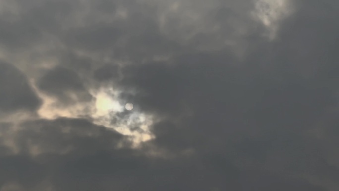 不同速度的云遮日延时 云遮月转场