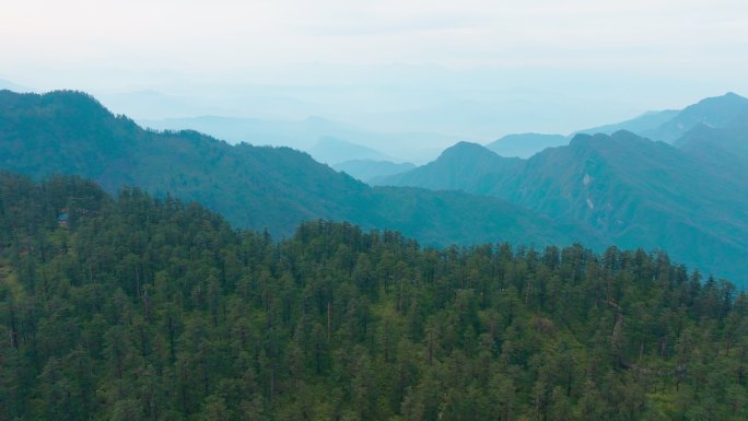 航拍瓦屋山风光