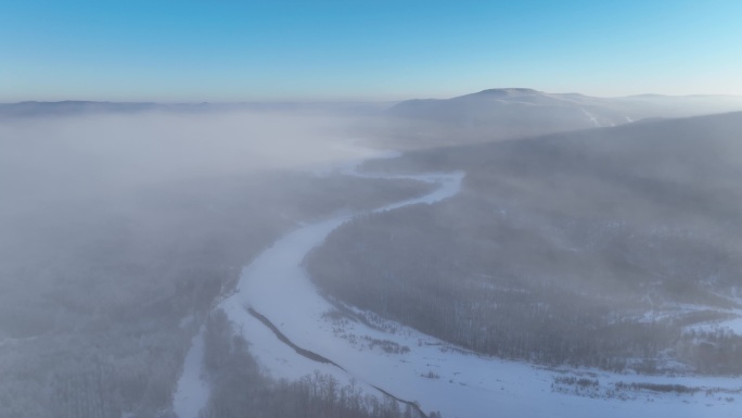 航拍寒冬林海雪原冻雾冰河