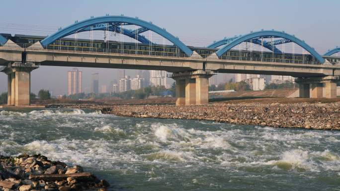 沣河 渭河 桥 火车