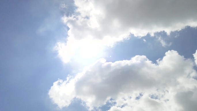 蓝天白云太阳阳光天气延时摄影视频素材
