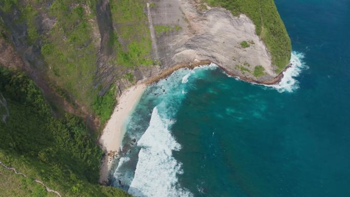 4K航拍巴厘岛佩尼达岛精灵沙滩