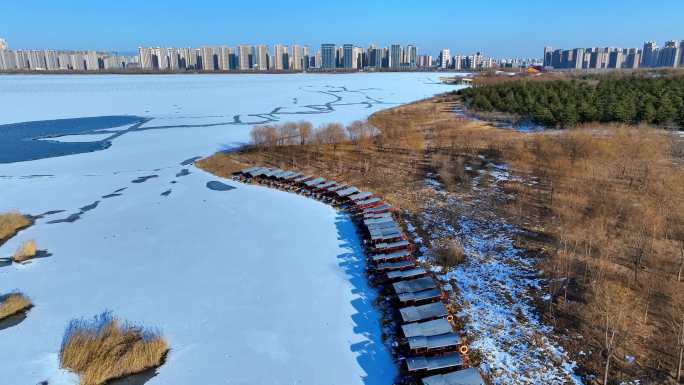 航拍山西太原晋阳湖大雪