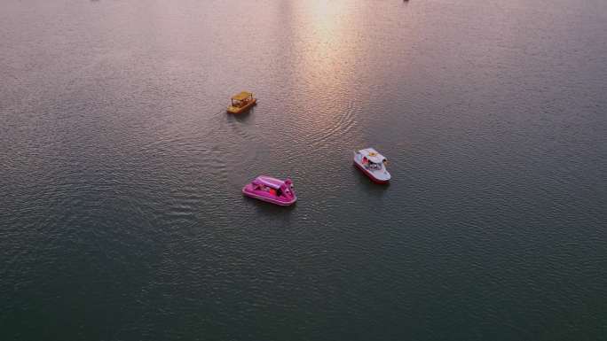玄武湖公园游船