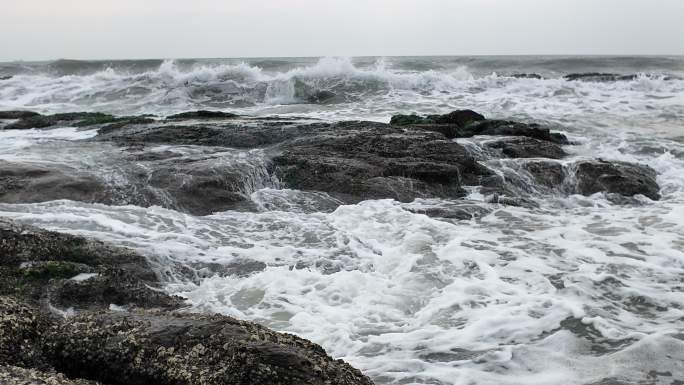 礁石海浪  潮起潮落