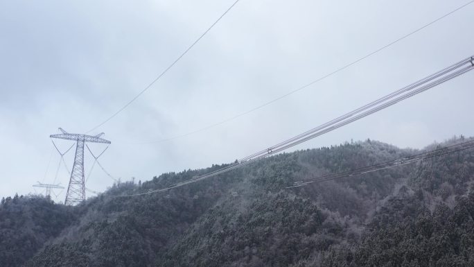 电网融冰 特高压融冰 铁塔雪景 除冰延时