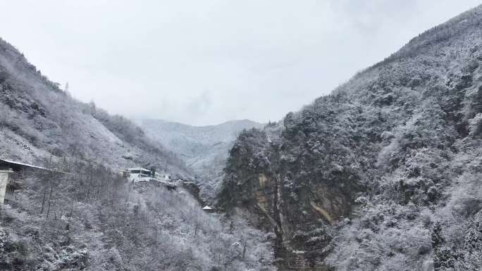 雪景航拍唯美视频