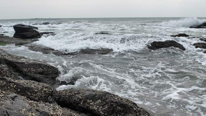 礁石海浪  潮起潮落