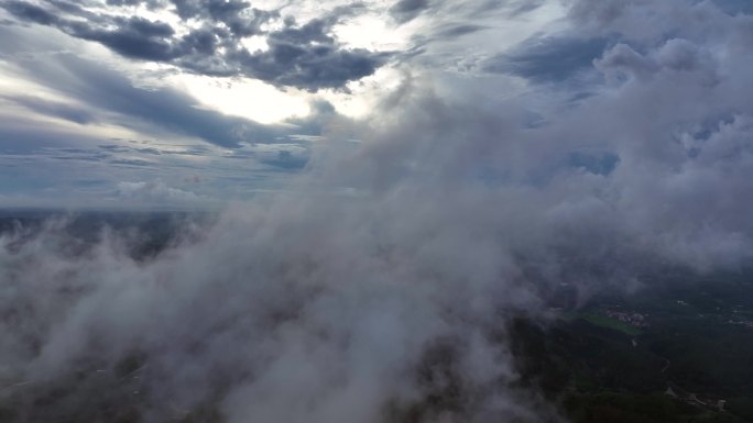 航拍粤西乡村气息鸟瞰大地蓝天白云