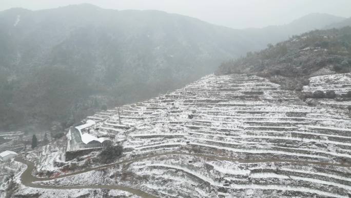 台州雪景航拍大雪乌岩头古村落黄岩深山长潭