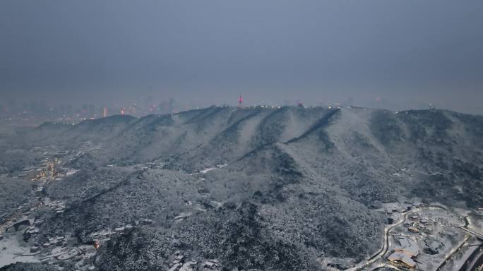 4k长沙岳麓山雪后夜景航拍