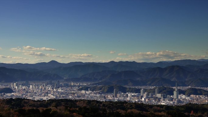 从山顶看静冈市的市容