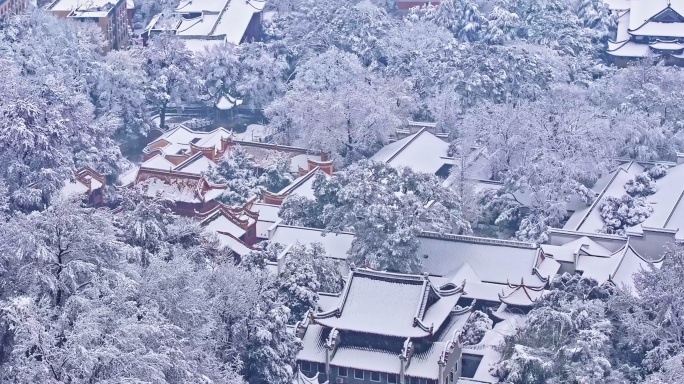 4k长沙岳麓书院雪景航拍