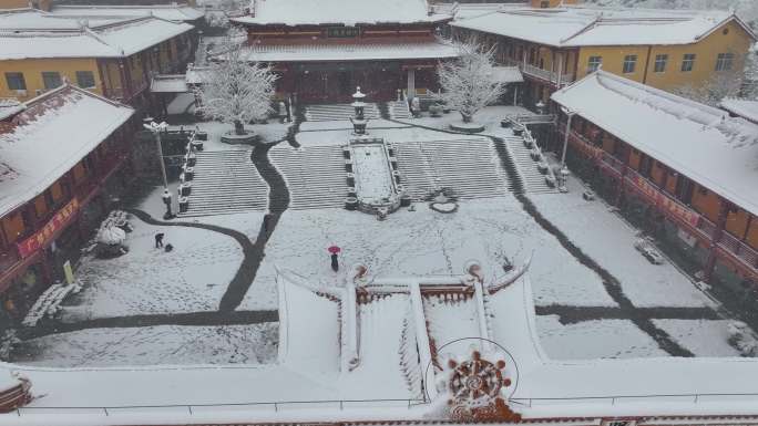 长沙市洗心禅寺航拍雪景