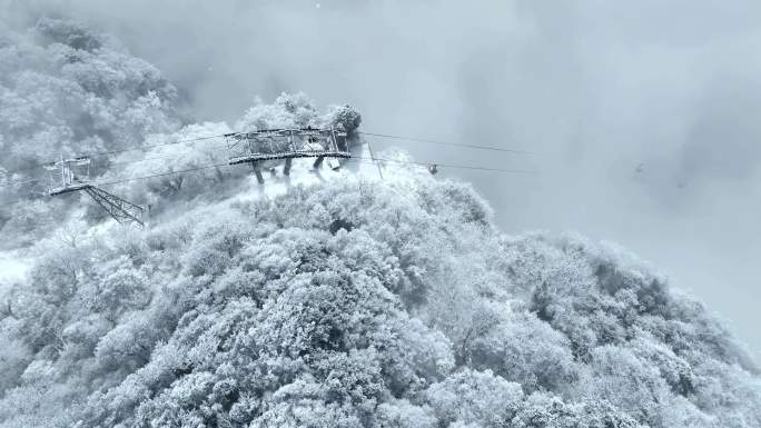 航拍陕西汉中龙头山雪景-16