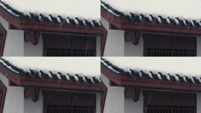 风雪中的灰瓦屋檐01