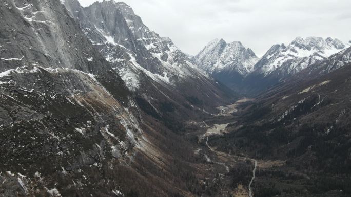 四姑娘山