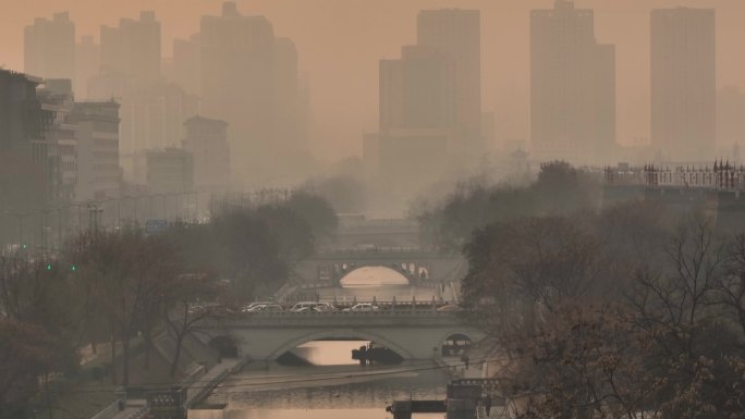 航拍西安雾霾空气污染