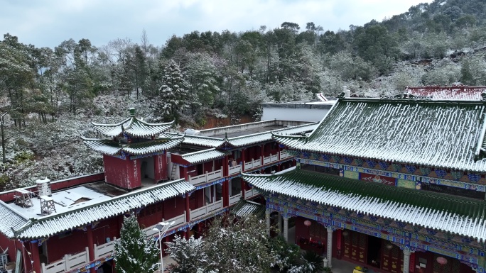 航拍于都碧玉禅寺2024年雪景