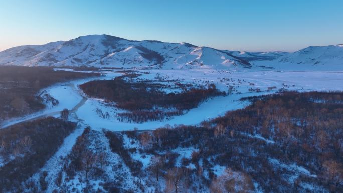 内蒙古根河湿地冬季风景丛林雪景