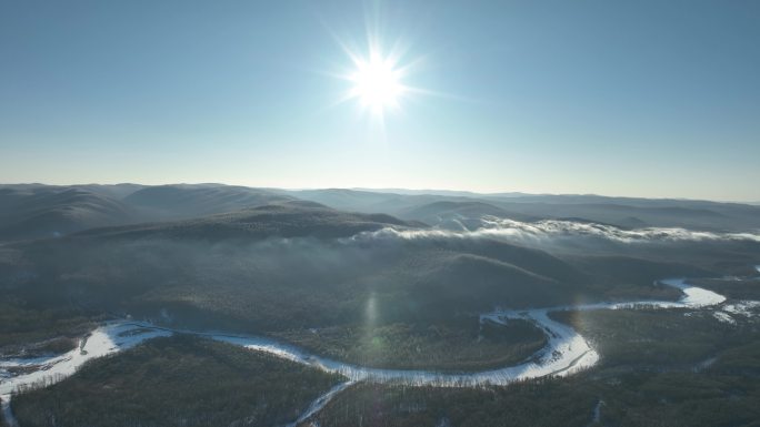 航拍林海雪原日晕