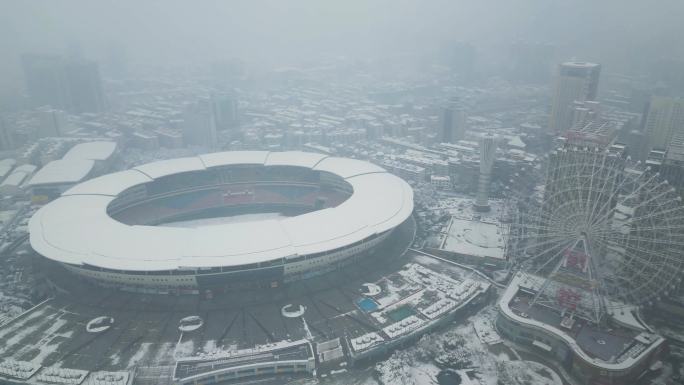 4K航拍长沙雪景贺龙体育馆雪景5