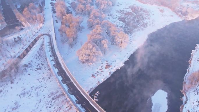 东北冬季雾凇交通马路唯美雪景航拍