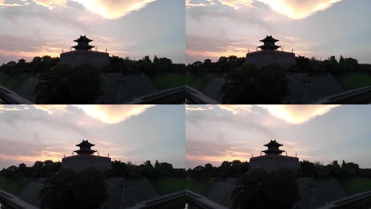 夕阳下的西安城墙东南城角